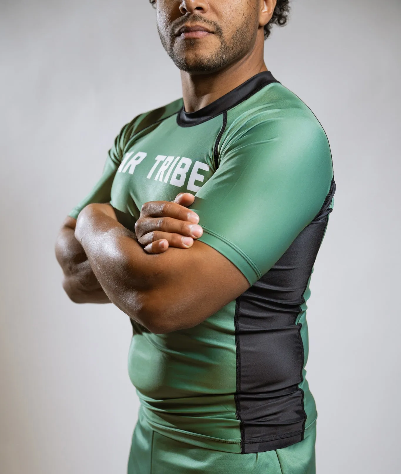 Elite : Green BJJ Rash Guard