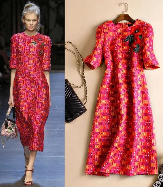 Geometric Fil-Coupe Short Sleeve Sheath Dress