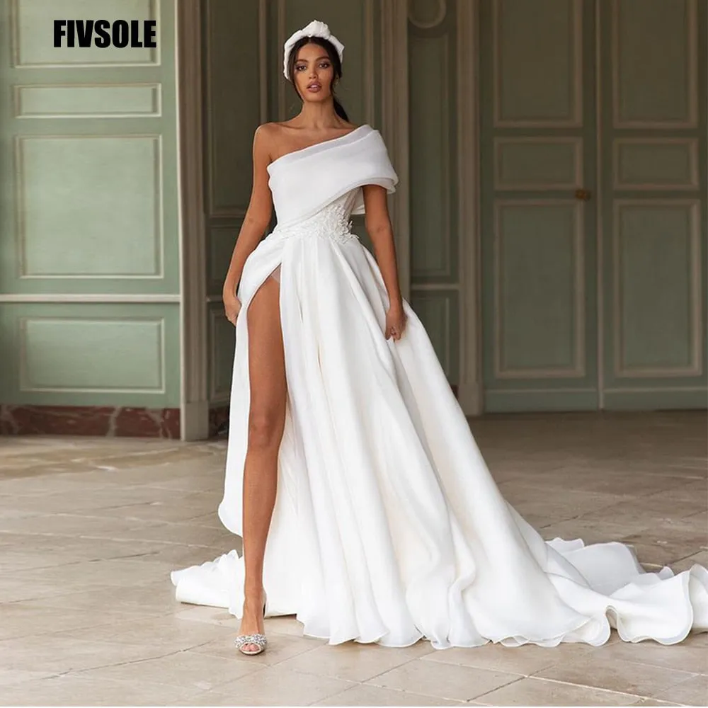 One Shoulder Bow Back Boho Bride Gowns High Side Slit Bridal Dresses Wedding Party Gowns Beach Wedding Dress